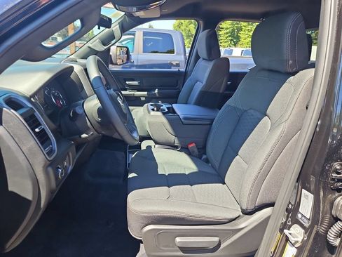 New 2026 RAM 1500 Express AWD/4WD image 12