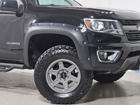 Used 2015 Chevrolet Colorado Z71 image 5
