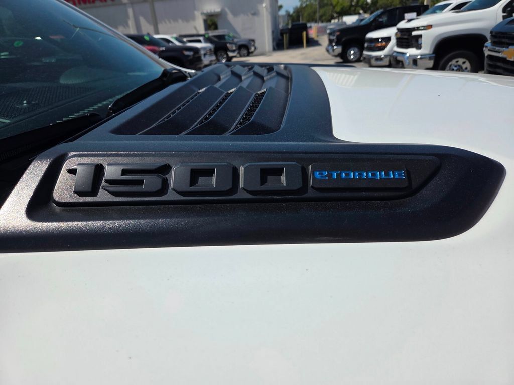 Used 2026 RAM 1500 Laramie w/ Sport Appearance Package AWD/4WD image 5
