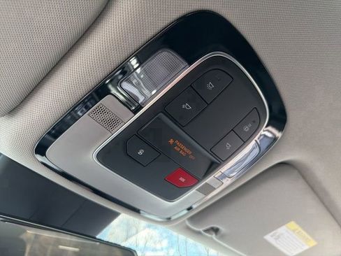 Certified 2023 Hyundai Santa Fe SEL image 31