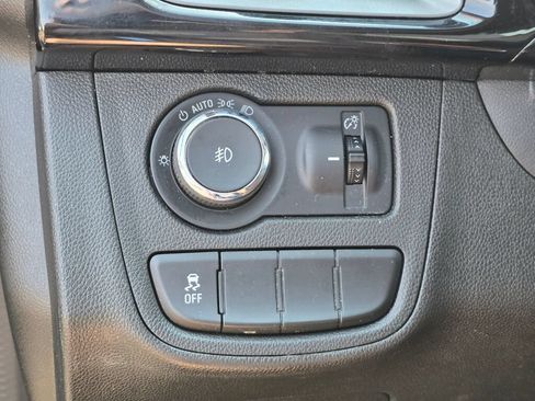 Used 2019 Chevrolet Spark ACTIV FWD image 25