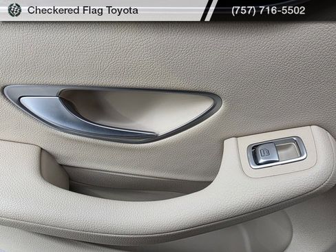 Used 2022 Mercedes-Benz GLC 300 4MATIC image 45