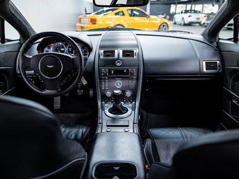 Used 2007 Aston Martin V8 Vantage Coupe RWD image 10