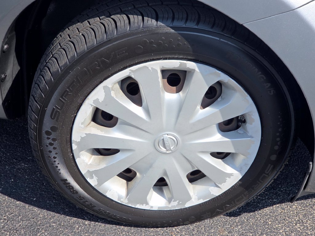 Used 2014 Nissan Versa Note SV FWD image 12