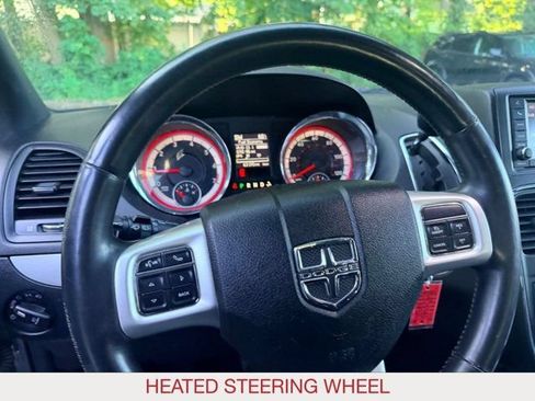 Used 2018 Dodge Grand Caravan GT FWD image 11