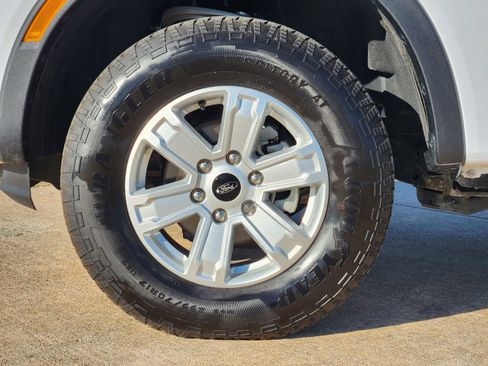 Used 2024 Ford Ranger XL image 14