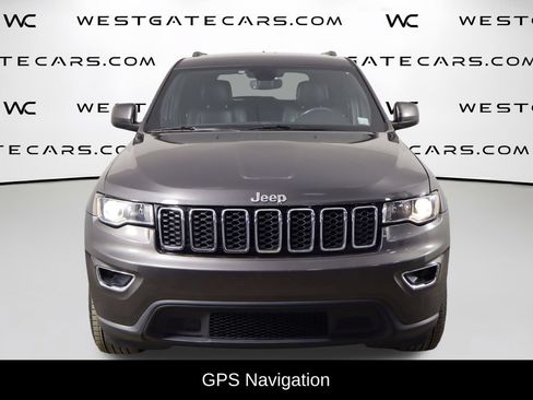 Used 2020 Jeep Grand Cherokee Laredo w/ Laredo X Package RWD image 2