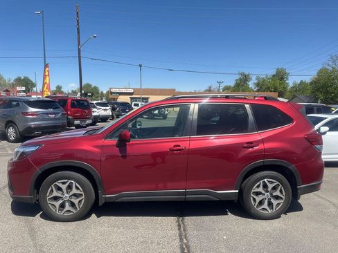 Used 2021 Subaru Forester Premium w/ Popular Package #1 AWD/4WD image 10