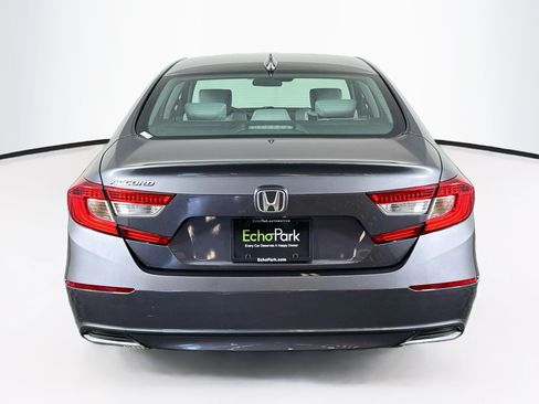 Used 2018 Honda Accord EX image 7