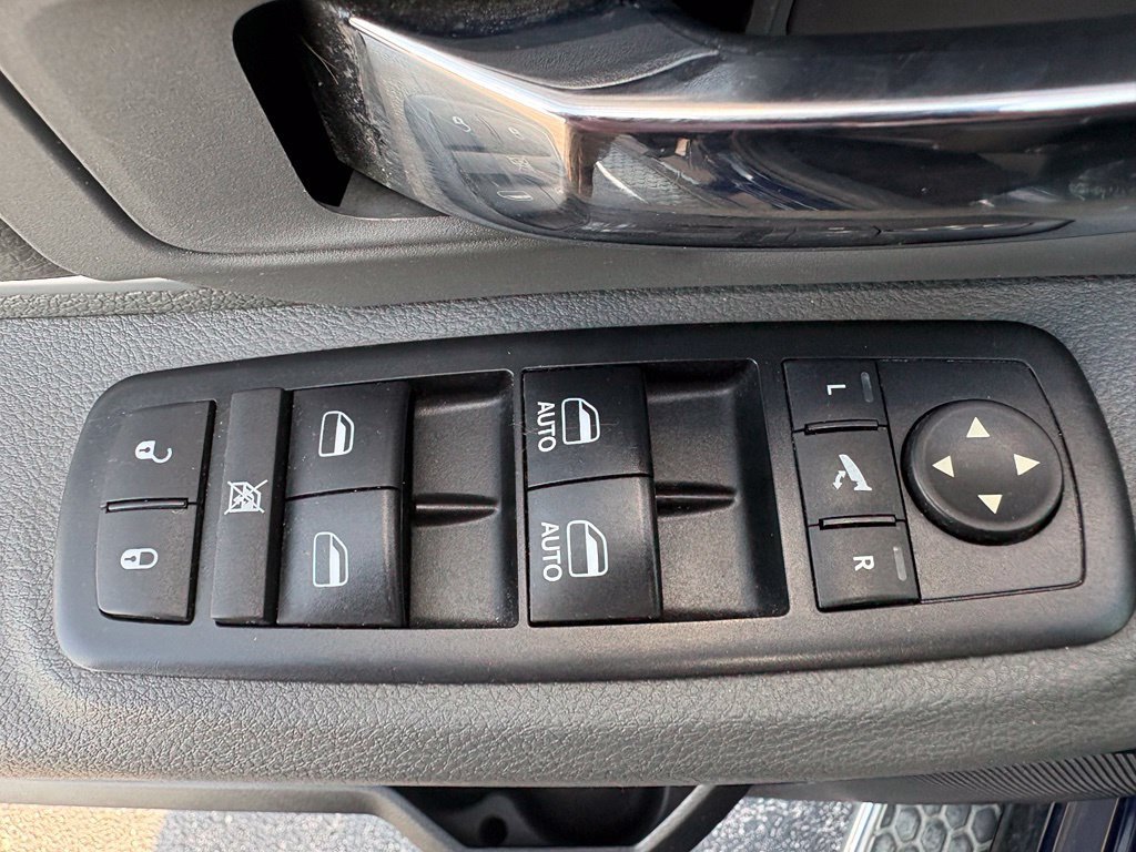 Used 2017 RAM 1500 Lone Star RWD image 22