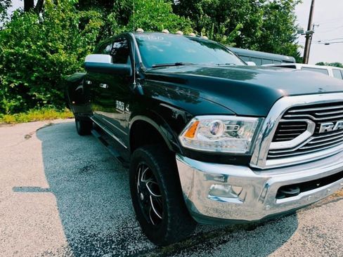 Used 2018 RAM 3500 Laramie Longhorn AWD/4WD image 1