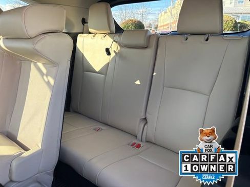 Used 2022 Toyota Highlander XLE image 20