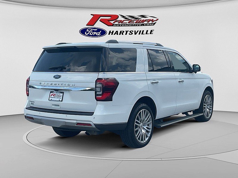 Used 2022 Ford Expedition Limited AWD/4WD image 4