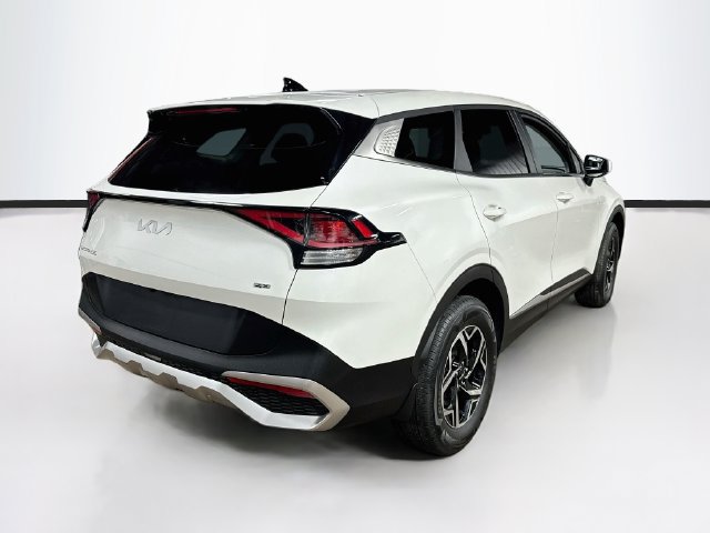Certified 2023 Kia Sportage LX AWD/4WD image 7