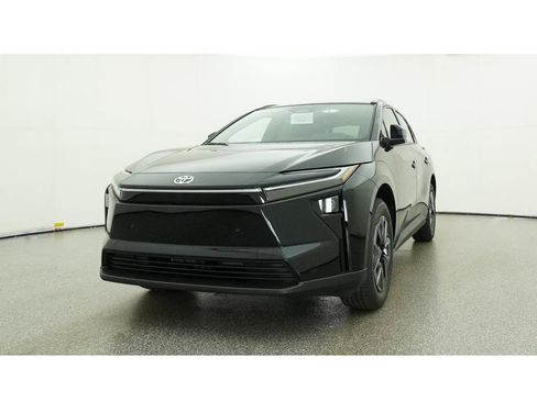 New 2026 Toyota bZ FWD image 32