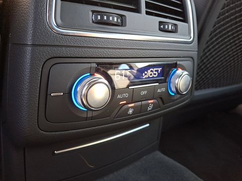 Used 2014 Audi RS 7 Prestige image 11