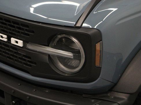 Used 2022 Ford Bronco Badlands image 2