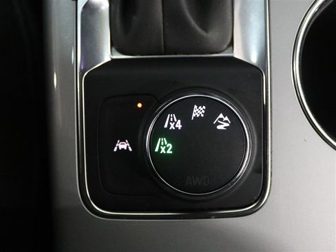 Used 2022 Chevrolet Blazer LT w/ Midnight/Sport Edition image 25