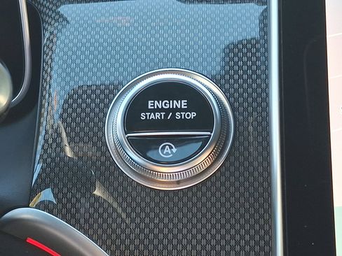 Certified 2025 Mercedes-Benz GLC 300 4MATIC SUV image 24