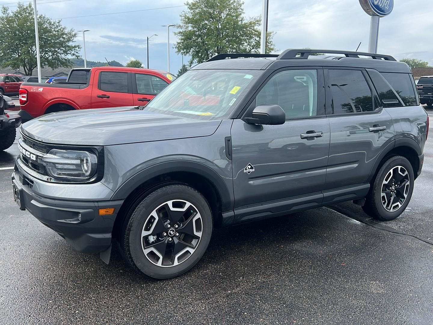 Used 2024 Ford Bronco Sport Outer Banks w/ Tech Package AWD/4WD image 11