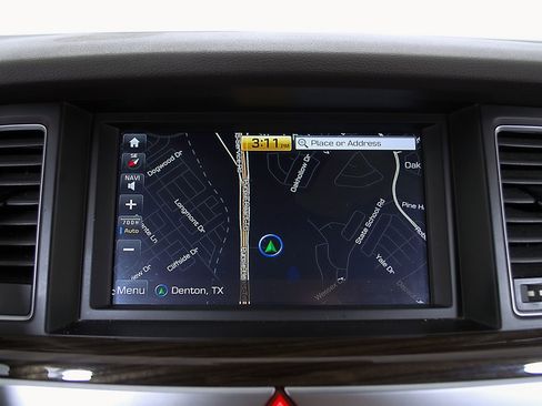 Used 2018 Genesis G80 3.8 w/ Option Group 02 RWD image 20
