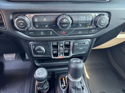 New 2025 Jeep Wrangler Sport S image 26