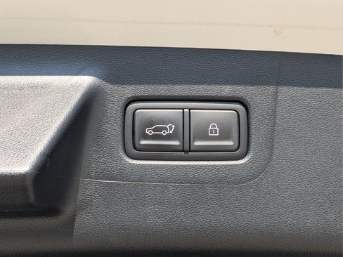 Certified 2026 Hyundai Santa Fe SE FWD image 11