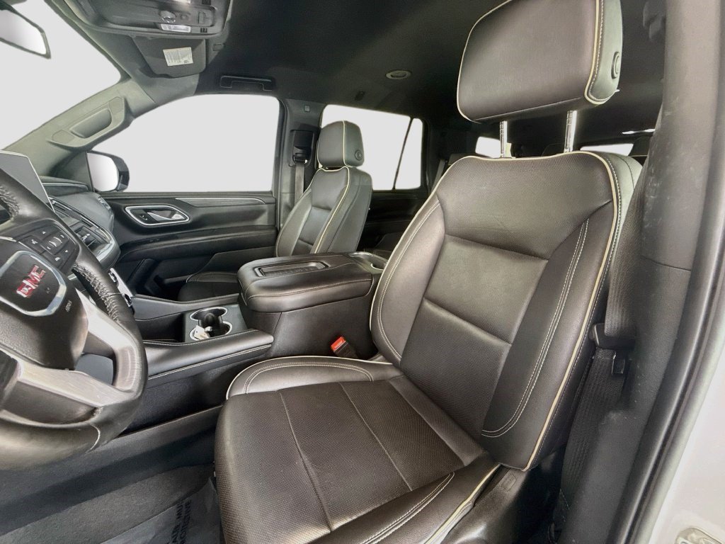 Used 2024 GMC Yukon SLT RWD image 21
