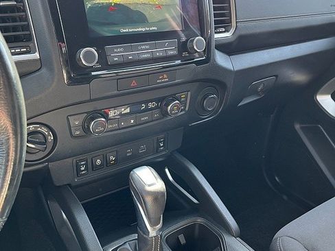 Used 2023 Nissan Frontier SV w/ SV Convenience Package image 10