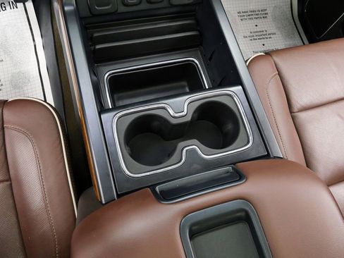 Used 2015 Chevrolet Silverado 3500 High Country w/ Duramax Plus Package image 33