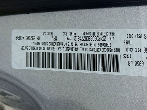 Used 2019 Dodge Grand Caravan SXT image 35