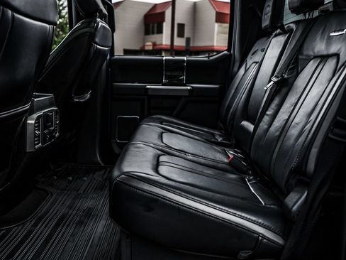 Used 2020 Ford F350 Platinum w/ FX4 Off-Road Package AWD/4WD image 33