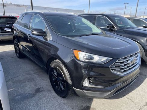 Used 2020 Ford Edge SEL w/ Cold Weather Package image 14