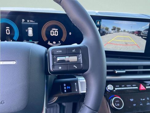 New 2026 Hyundai Santa Fe SE image 31