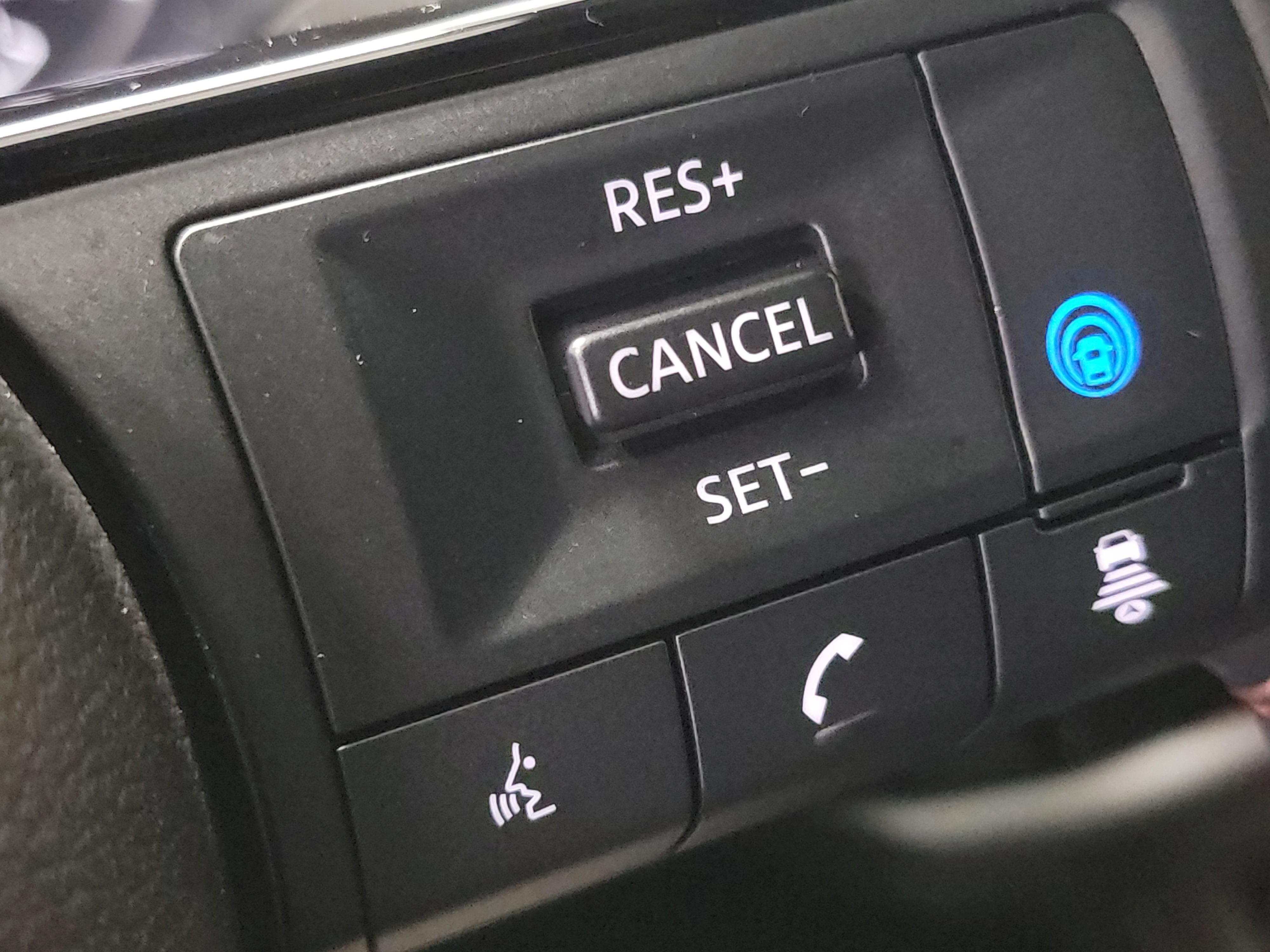 Used 2023 Nissan Pathfinder Rock Creek AWD/4WD image 33