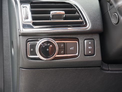 Used 2020 Lincoln Navigator Reserve w/ Luxury Package image 16