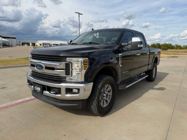 Used 2019 Ford F250 XLT w/ XLT Premium Package AWD/4WD image 9