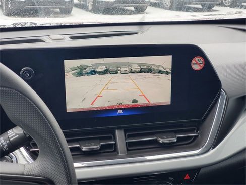 Used 2025 Chevrolet Trax LT image 19