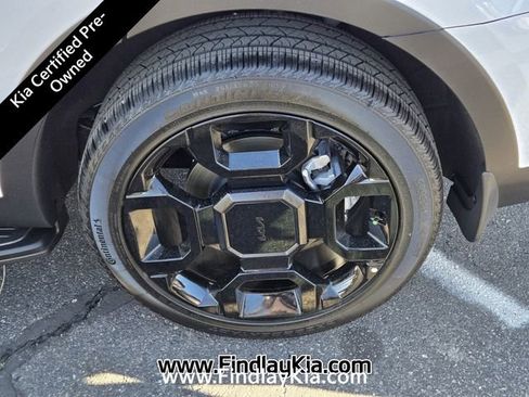 Certified 2025 Kia Sorento X-Line EX image 12