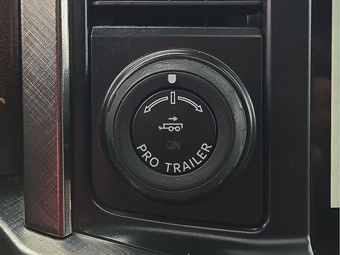 Used 2021 Ford F150 King Ranch w/ Equipment Group 601A High AWD/4WD image 14
