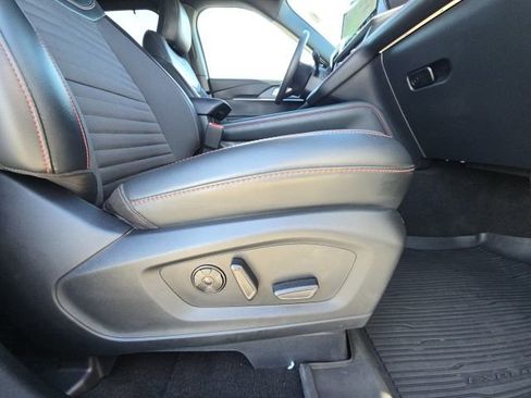 Used 2025 Ford Explorer ST-Line w/ Premium Package image 21