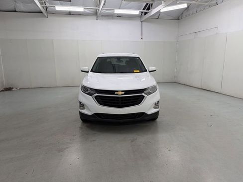 Used 2018 Chevrolet Equinox LT image 3