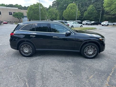 Used 2026 Mercedes-Benz GLC 300 4MATIC image 4