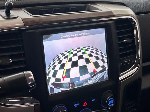 Used 2015 RAM 2500 Laramie w/ Convenience Group image 22