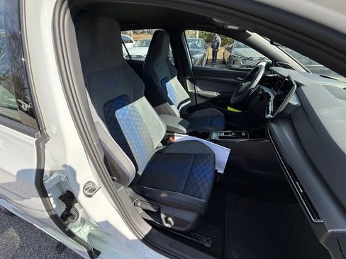 New 2026 Volkswagen Golf w/ Euro Style Package image 28