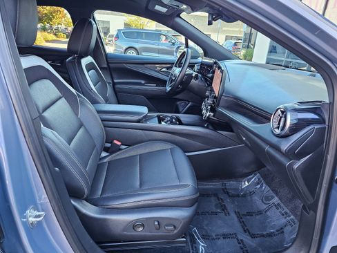 Used 2024 Chevrolet Blazer EV LT image 30