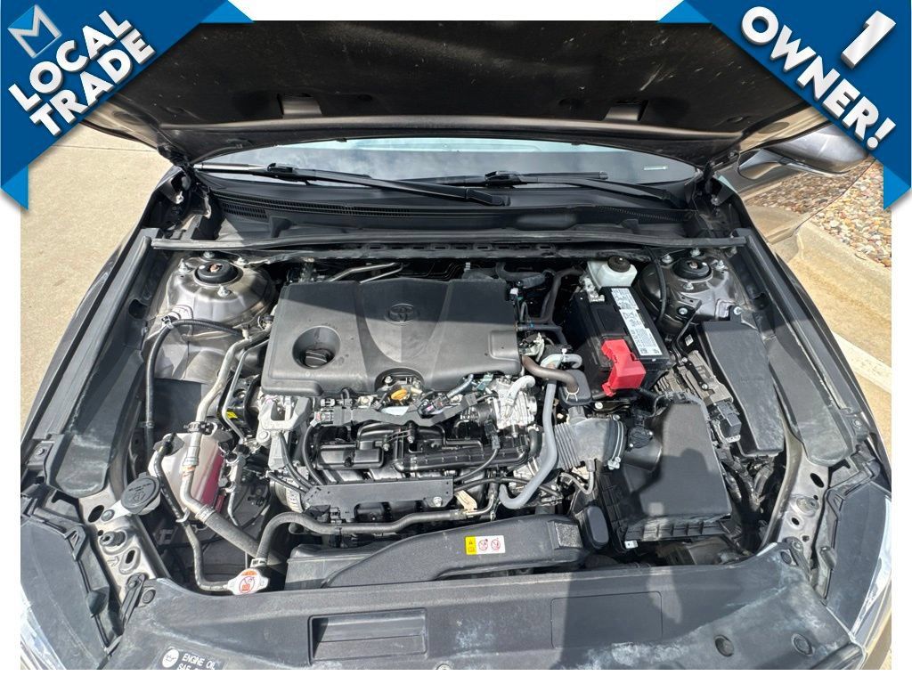 Used 2021 Toyota Camry XLE FWD image 31