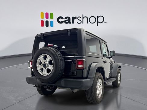 Used 2023 Jeep Wrangler Sport image 5