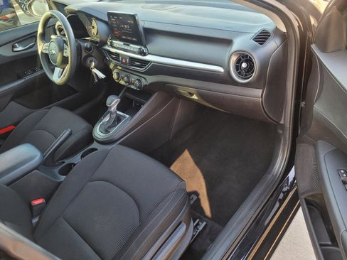 Used 2021 Kia Forte Sedan image 23