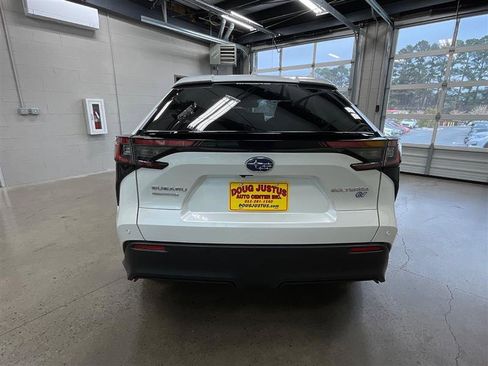 Used 2023 Subaru Solterra AWD image 4